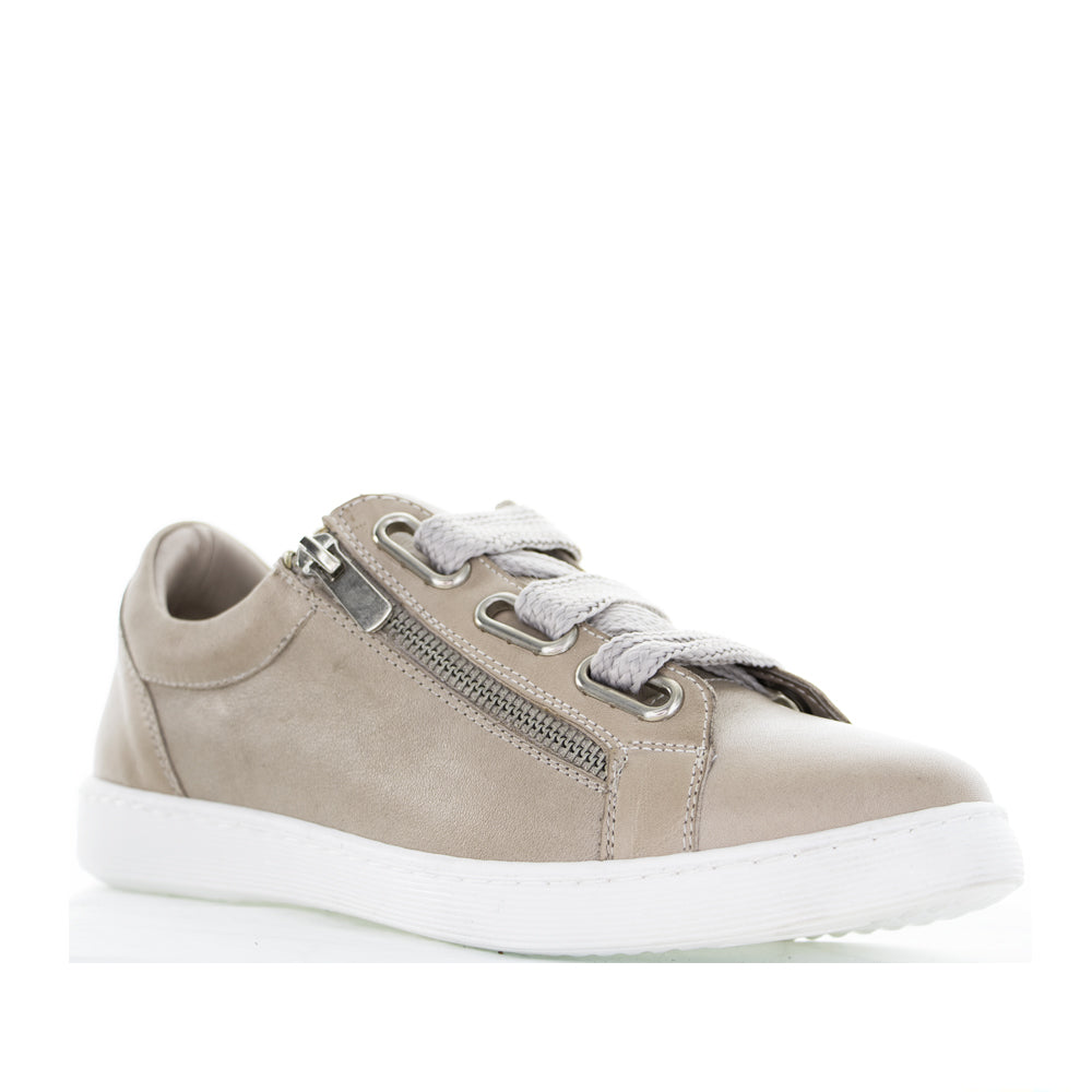 LE SANSA 52886 SILVER GREY Women Sneakers - Zeke Collection NZ