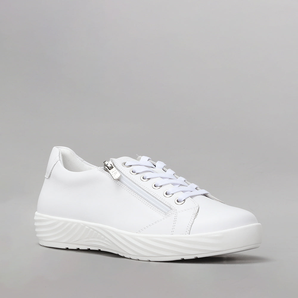 NAKED ARCHES ALIA WHITE Women Sneakers - Zeke Collection NZ