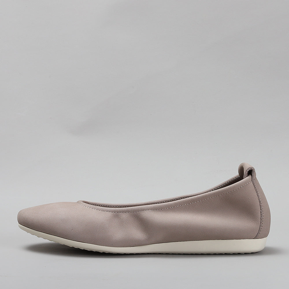 LESANSA BARBIE TAUPE Women Belle Flats - Zeke Collection NZ