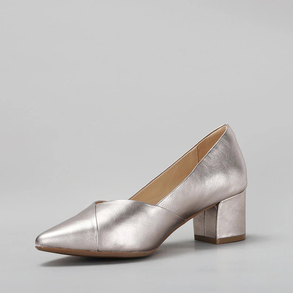 LE SANSA CARLY CHAMPAGNE Women Heels - Zeke Collection NZ