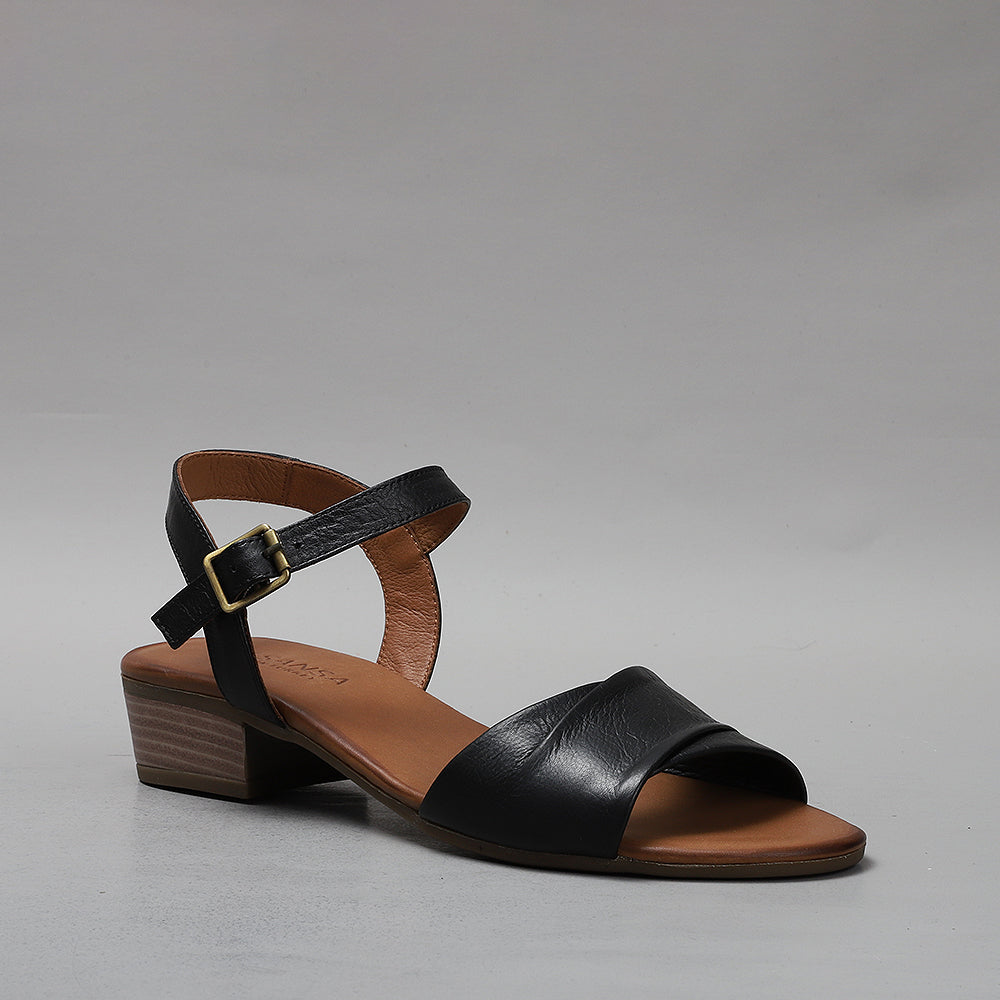 LE SANSA DELTA BLACK Women Sandals - Zeke Collection NZ