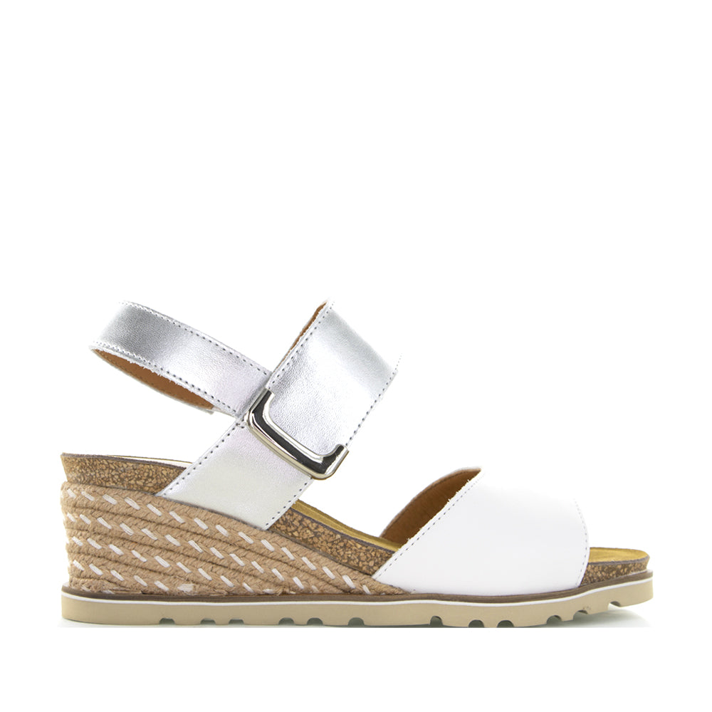 LE SANSA EVITA WHITE SILVER Women Sandals - Zeke Collection NZ