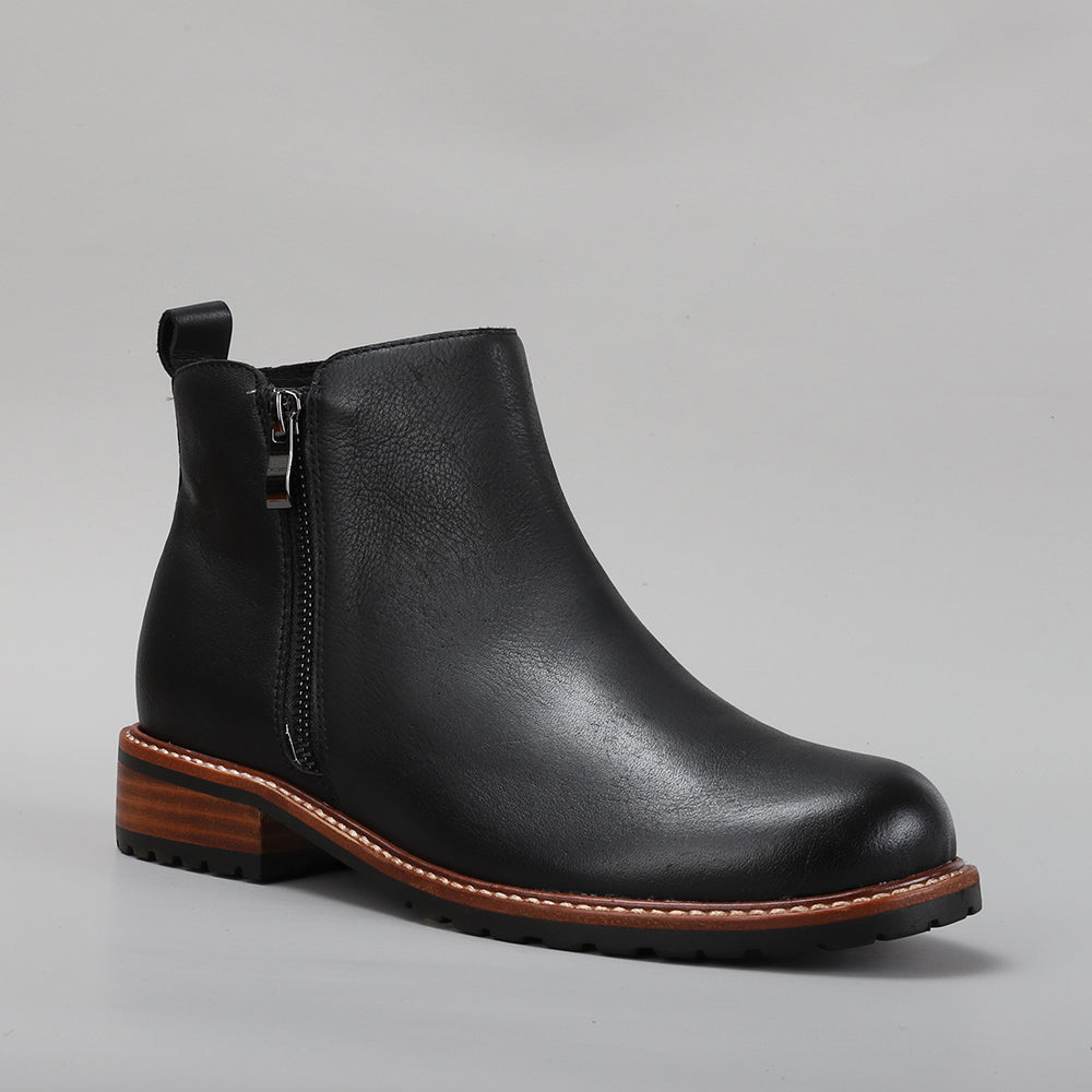 LESANSA FIG BLACK Women Boots - Zeke Collection NZ