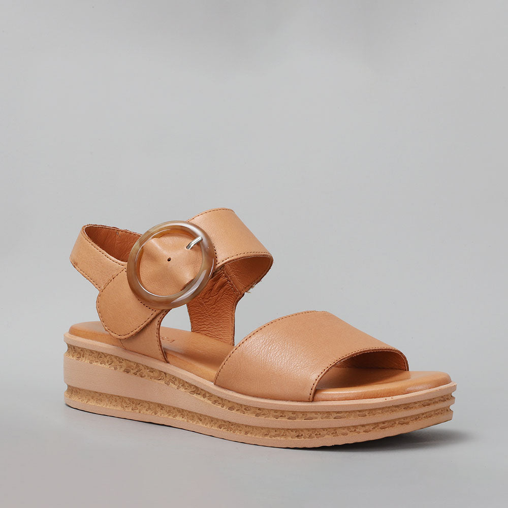 LE SANSA GUARD TAN Women Sandals - Zeke Collection NZ