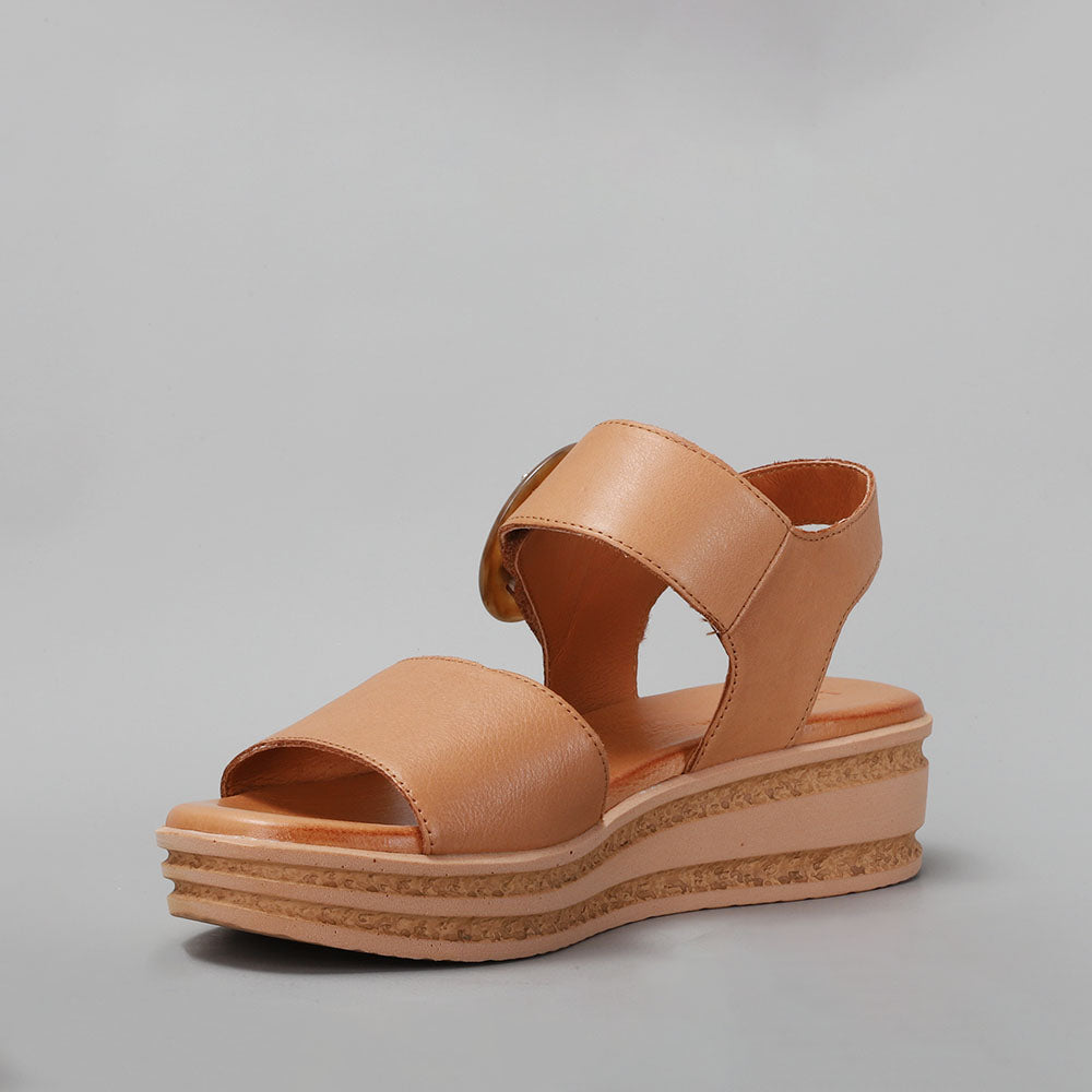 LE SANSA GUARD TAN Women Sandals - Zeke Collection NZ