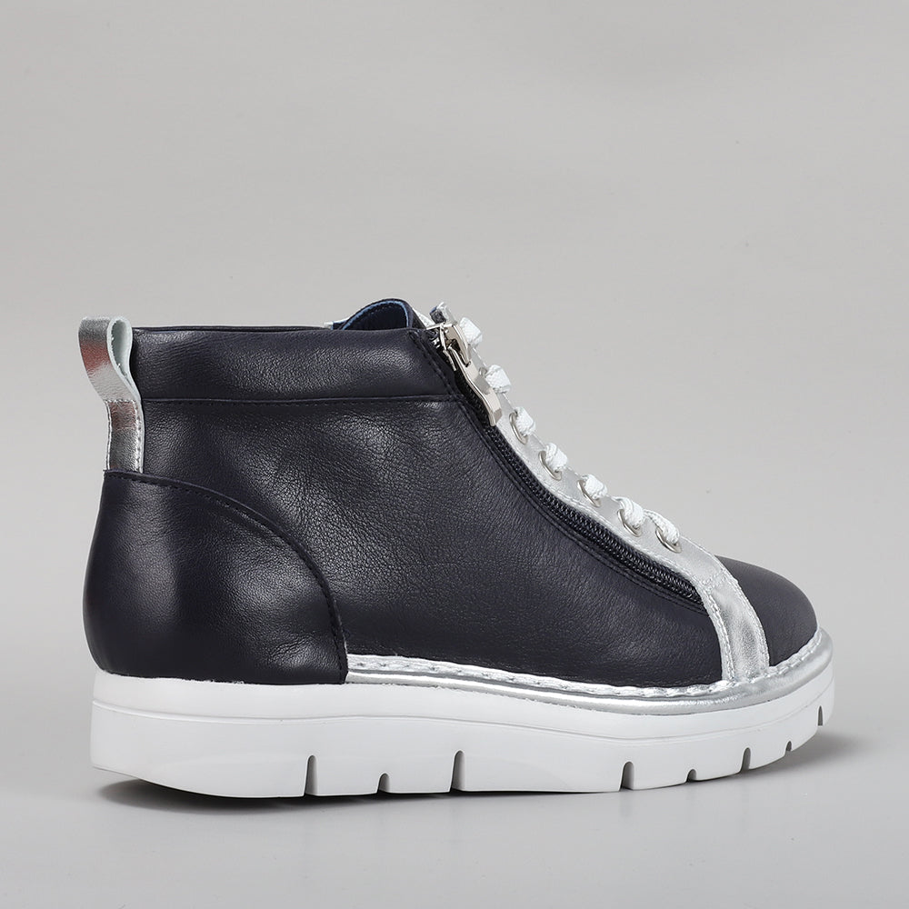 LESANSA BOBBY NAVY SILVER Women Boots - Zeke Collection NZ