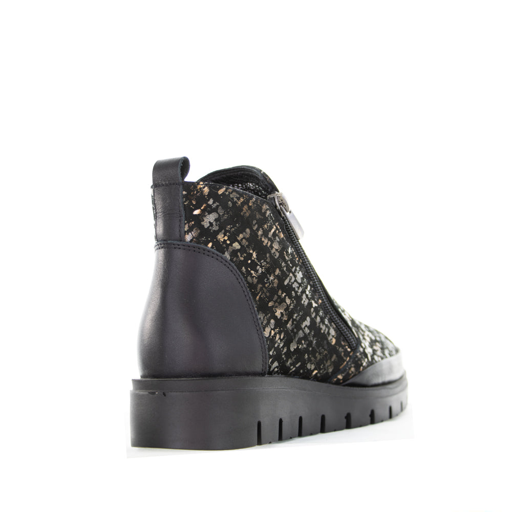 LE SANSA ROLLIE BLACK PRINT Women Boots - Zeke Collection NZ