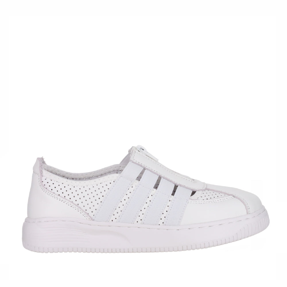 NAKED ARCHES NIKKI WHITE Women Slip-ons - Zeke Collection NZ