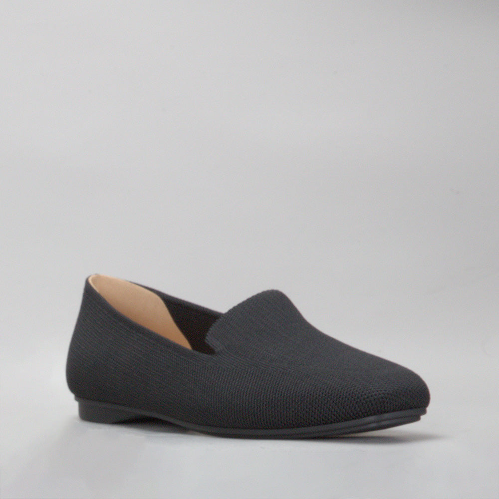 LE SANSA OLINDA BLACK Women Loafers - Zeke Collection NZ