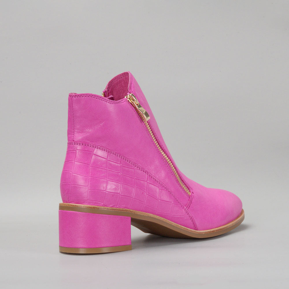 LESANSA REFINE HOT PINK Women Boots - Zeke Collection NZ