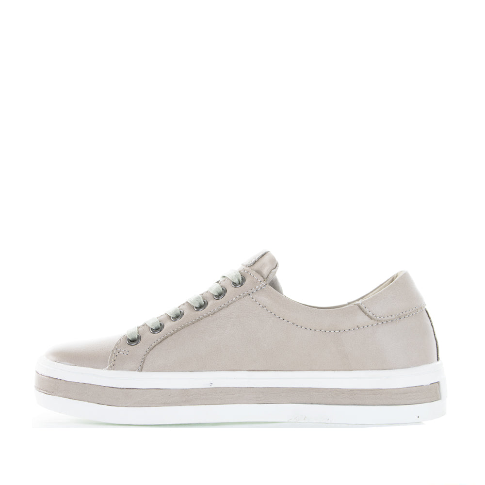 LE SANSA SAVIS SILVER GREY Women Sneakers - Zeke Collection NZ