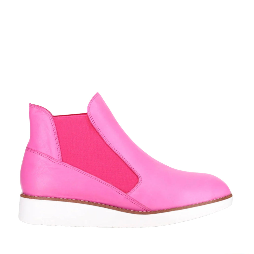 LESANSA RALLY HOT PINK Women Boots - Zeke Collection NZ