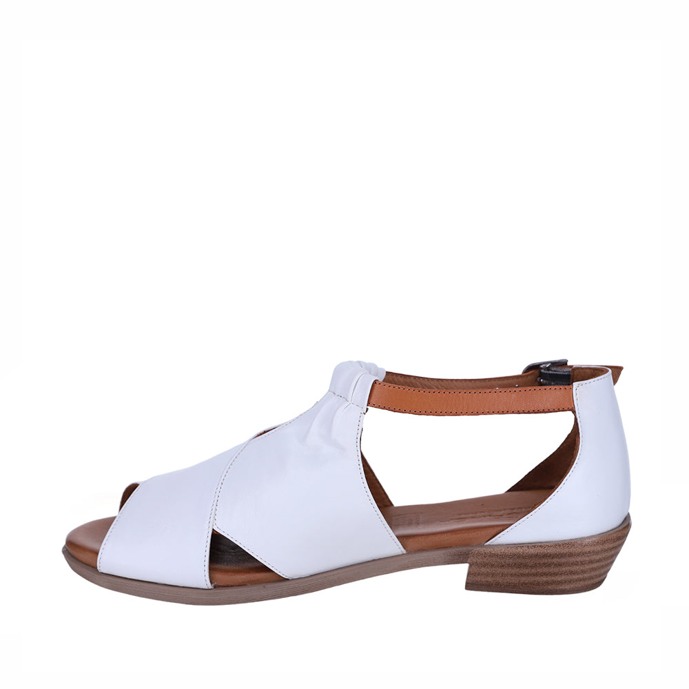 LESANSA DIGBY WHITE TAN Women Sandals - Zeke Collection NZ