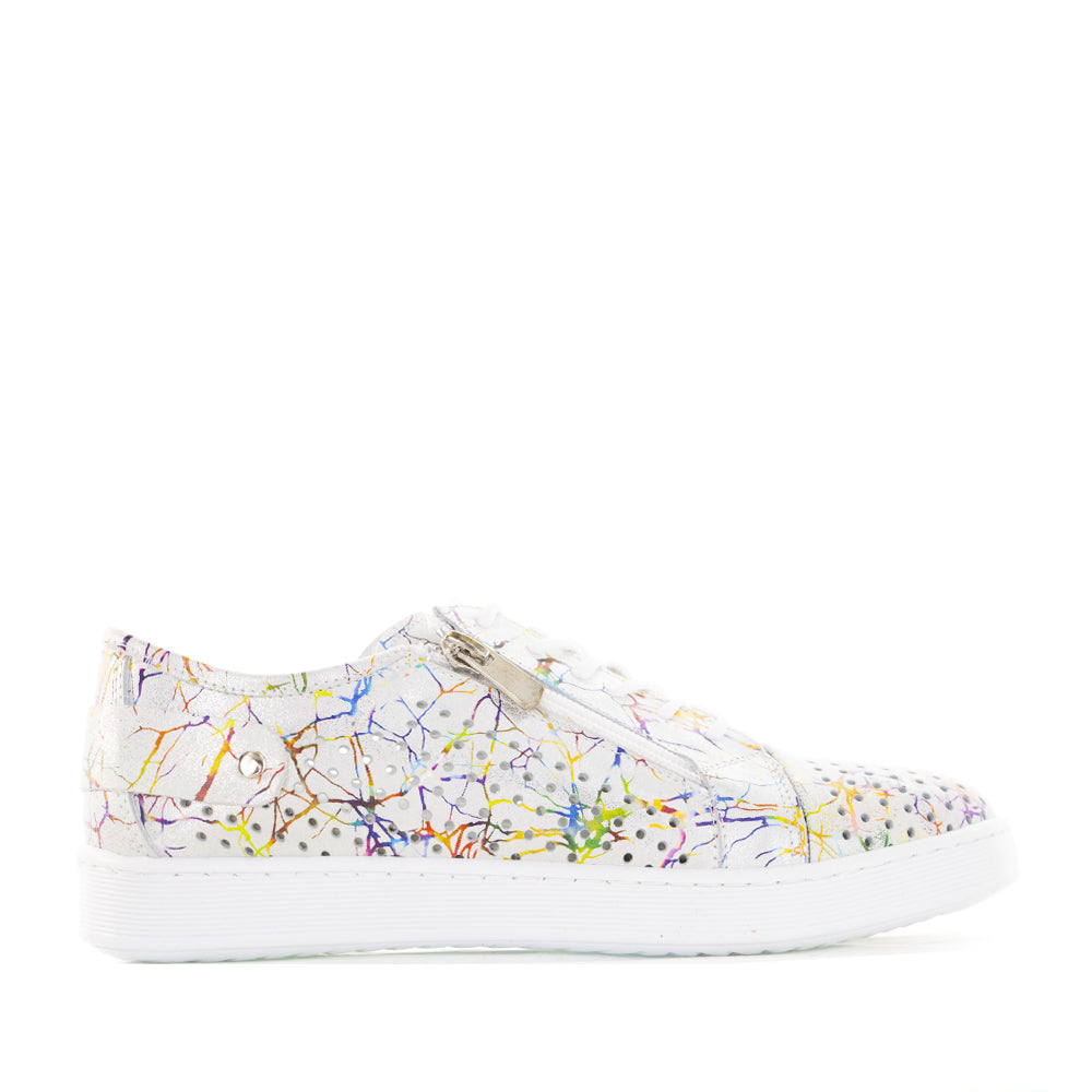 CABELLO EG17 WHITE LIGHTENING Women Sneakers - Zeke Collection NZ