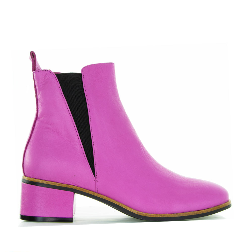 LESANSA RING HOT PINK Women Boots - Zeke Collection NZ