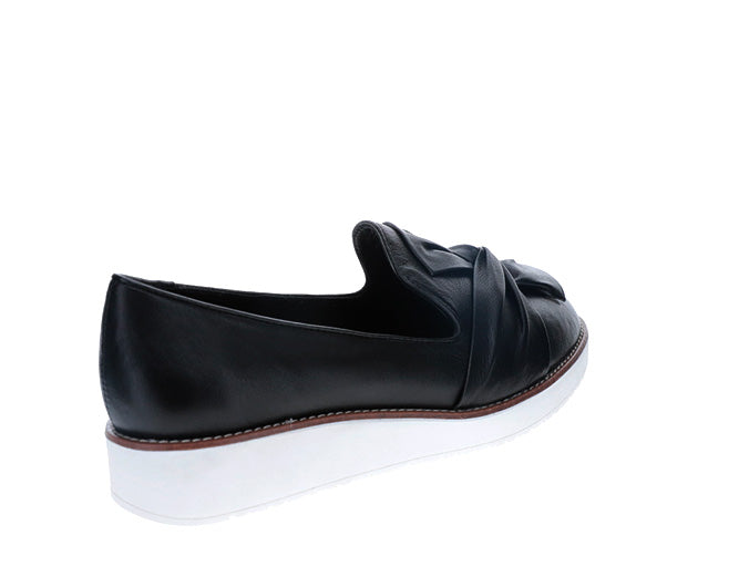 LESANSA ROSIE BLACK Women Slip-ons - Zeke Collection NZ