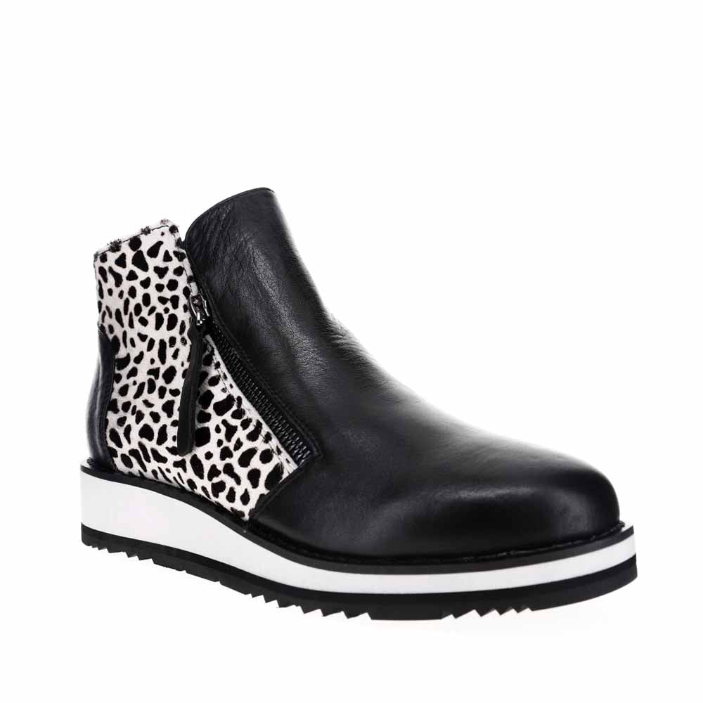 LESANSA STORM BLACK SNOW PONY Women Boots - Zeke Collection NZ