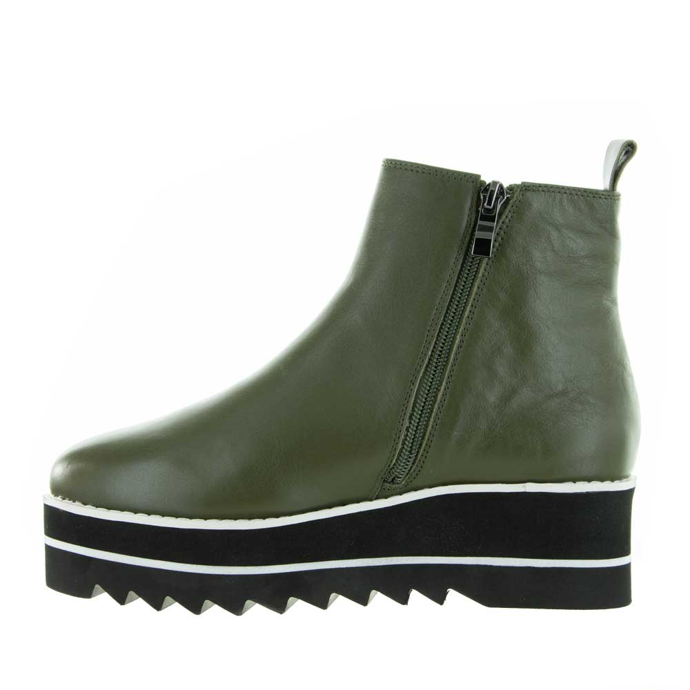 LESANSA TRINITY OLIVE Women Boots - Zeke Collection NZ